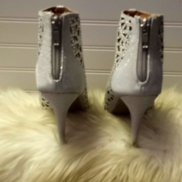 Zigi Soho Silver Sparkly Drift Caged Bootie - Picture 6 of 13